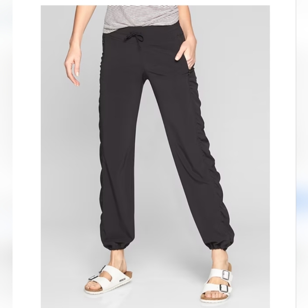 ATHLETA LA VIVA ruched Pants Black Lined EUC sz 14